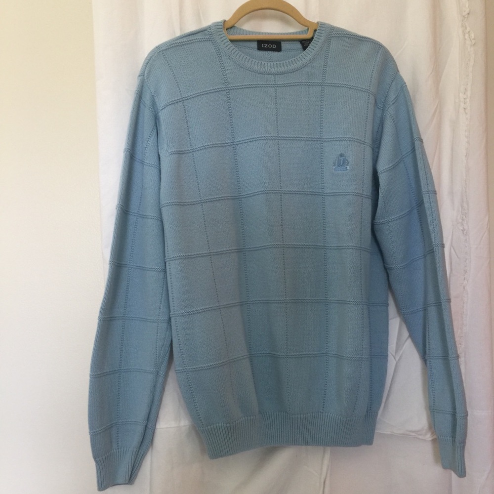 DONATED Izod super nice men’s sweater size Medium